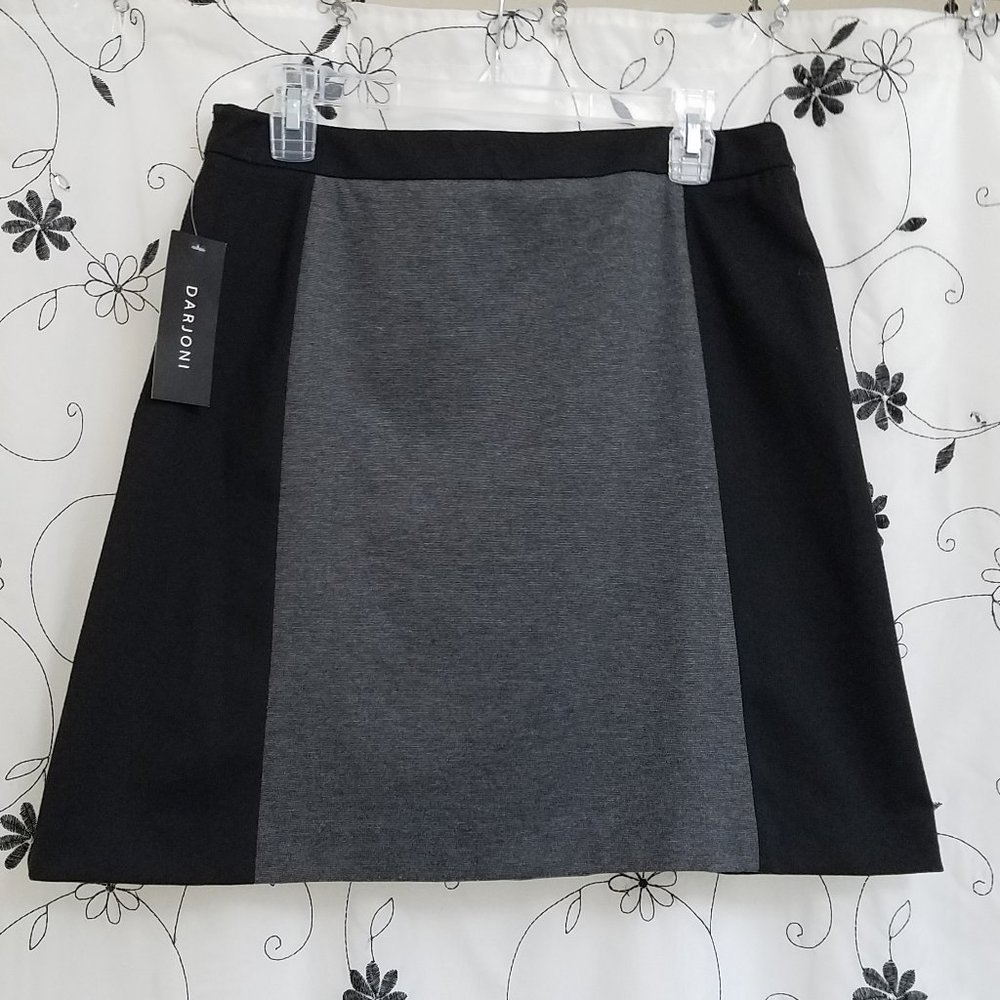 DARJONI Black & Grey Skirt, Size 10 NWT